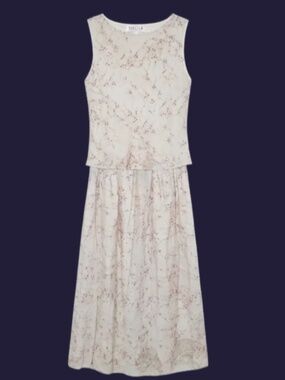 Silk Club Collection Floral Maxi Dress in Cream & Pink Size 4 Like New